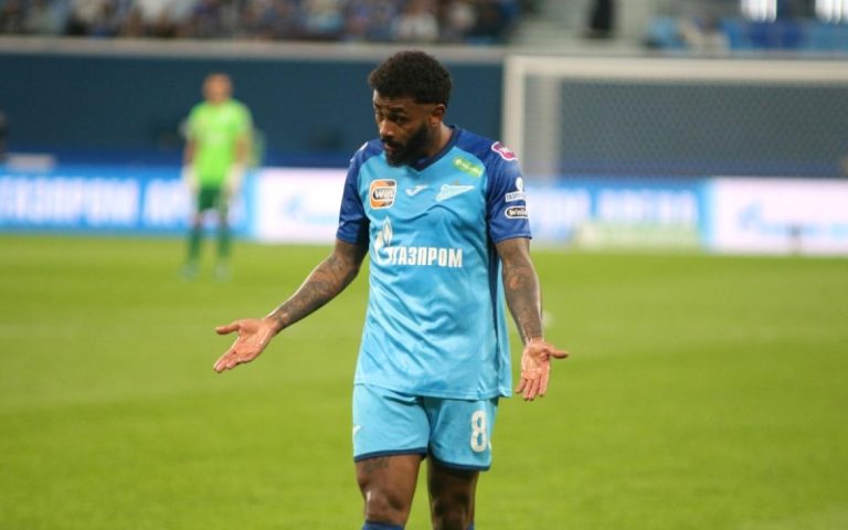 Агент сообщил о решении бразильского футболиста не возвращаться в «Зенит»