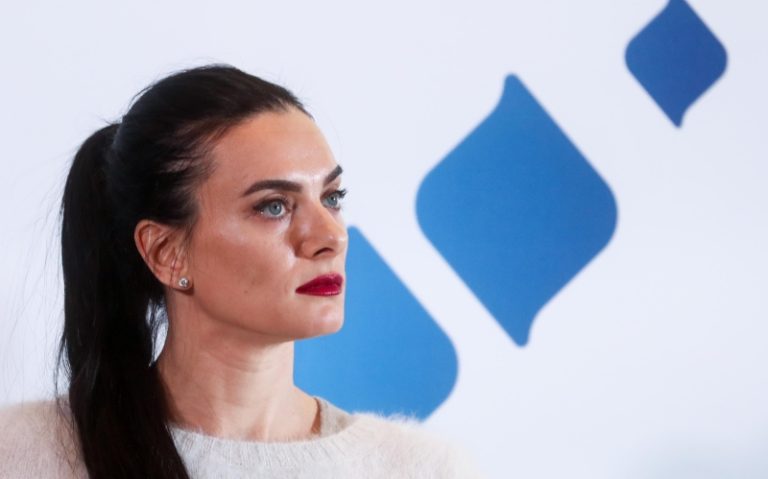 В МОК не нашли оснований для наказания Елены Исинбаевой