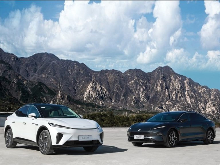 27.11.2023: В России стартуют продажи электромобилей Rising