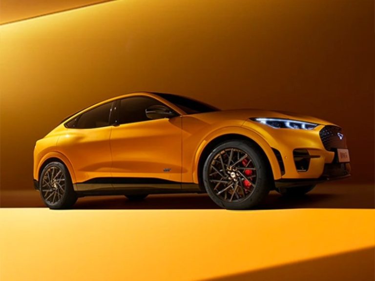 В Китае обновился ”Электромустанг”