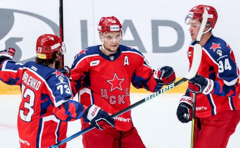 ЦСКА забросил клубу Ларионова семь шайб в матче КХЛ