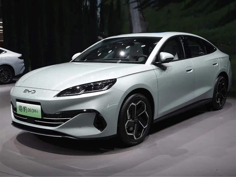 Гибридному BYD Seal 06 DM-i обещают запас хода в 2000 км
