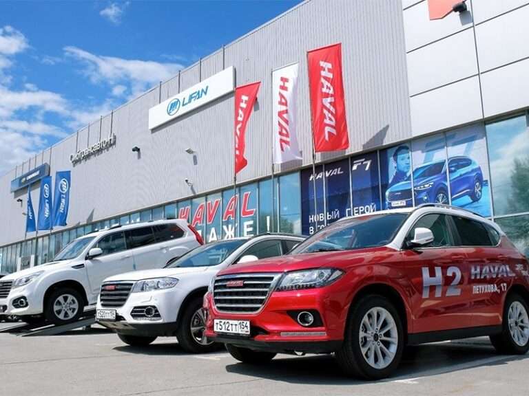 Посол КНР в РФ считает, что главная причина популярности китайских автомобилей в России — это их качество и цена